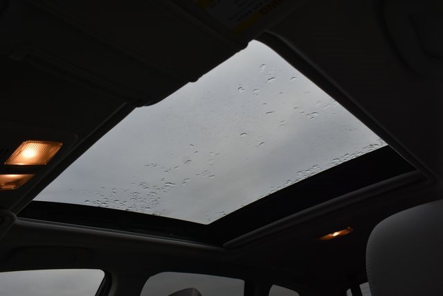 Used 2015 Subaru Forester 2.5i Touring w/ Eyesight & Navigation System image 32