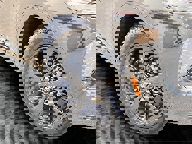 Certified 2025 Buick Envision Sport Touring image 28