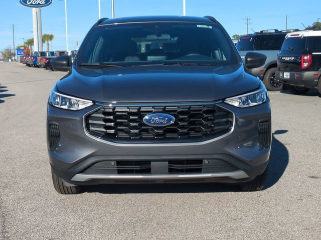 New 2026 Ford Escape ST-Line w/ Cold Weather Package image 9