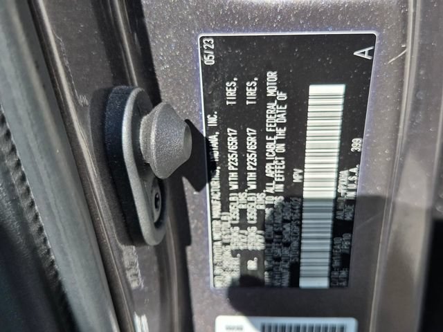 Used 2023 Toyota Sienna XLE FWD image 23
