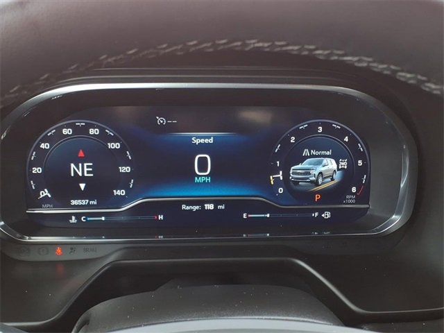 Used 2024 Chevrolet Tahoe Z71 w/ Luxury Package image 8