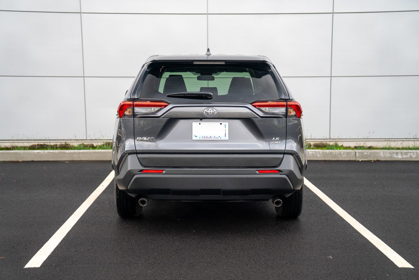 Used 2025 Toyota RAV4 LE image 7