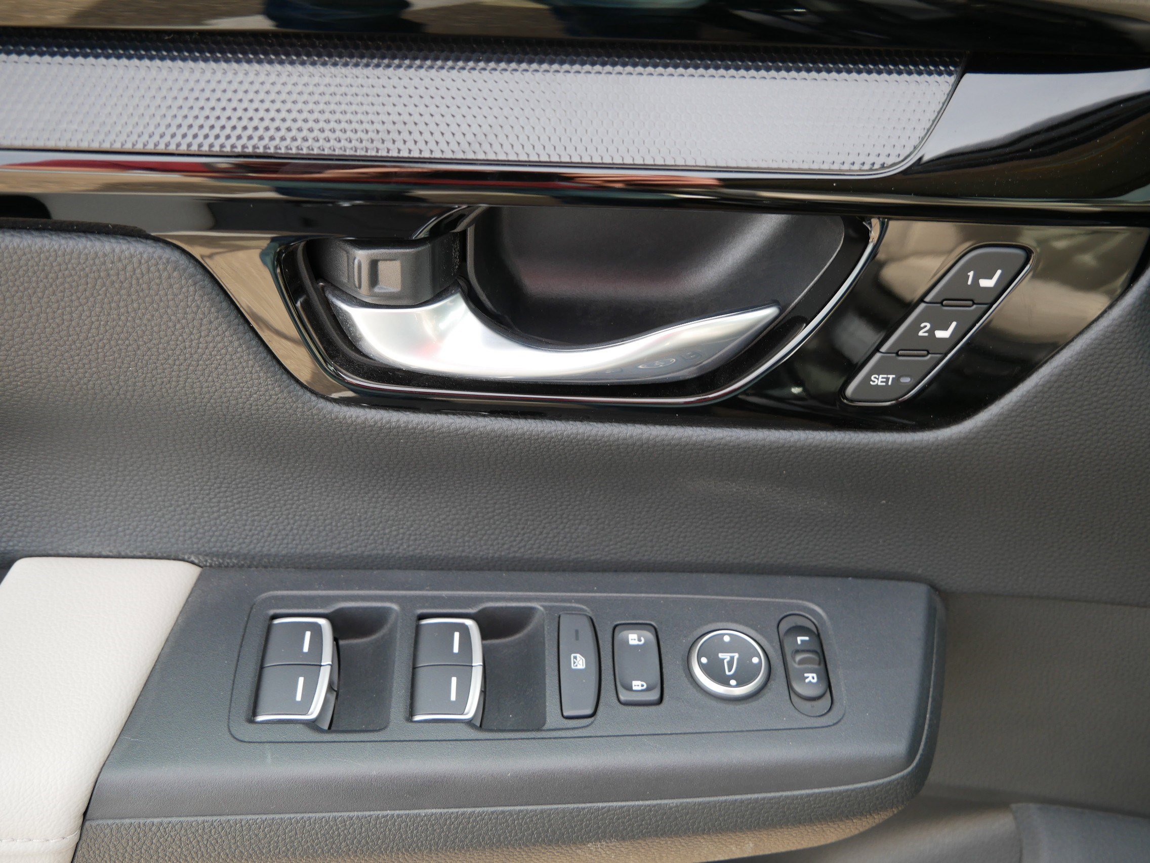 Certified 2024 Honda CR-V EX-L image 19