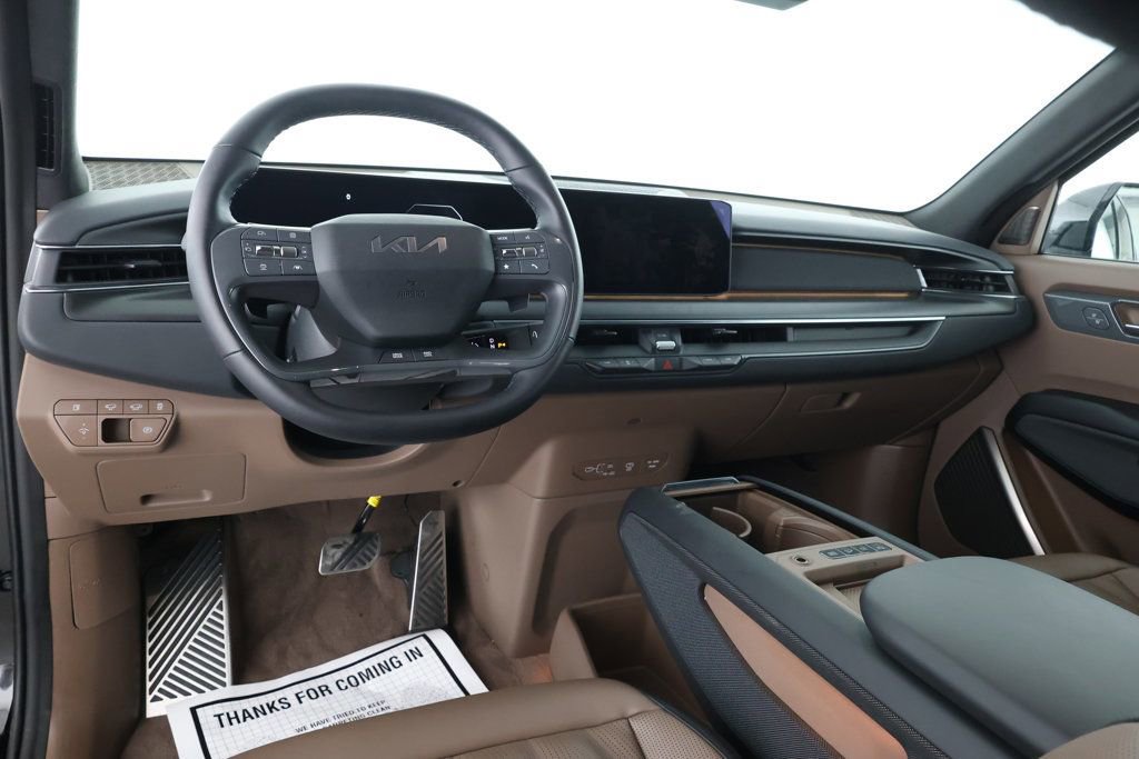 Used 2025 Kia EV9 GT-Line image 11