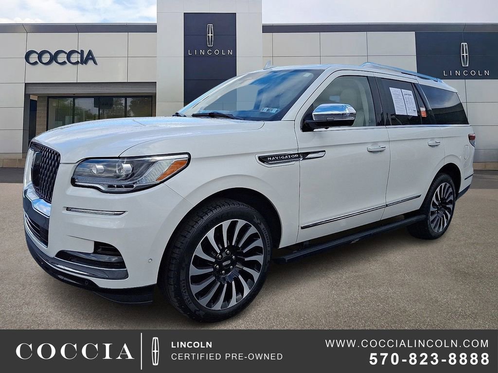 Certified 2024 Lincoln Navigator Black Label AWD/4WD image 1