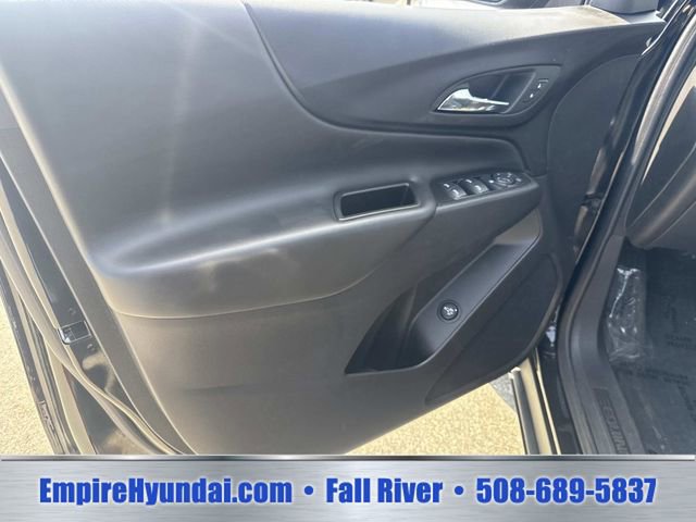 Used 2024 Chevrolet Equinox LT AWD/4WD image 19