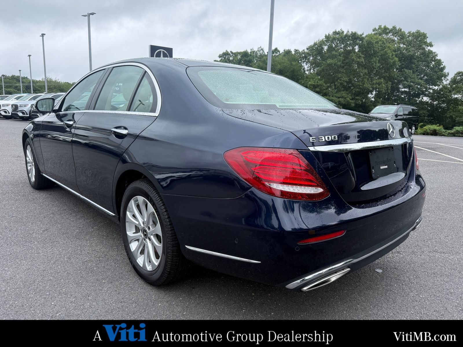 Used 2019 Mercedes-Benz E 300 4MATIC image 6