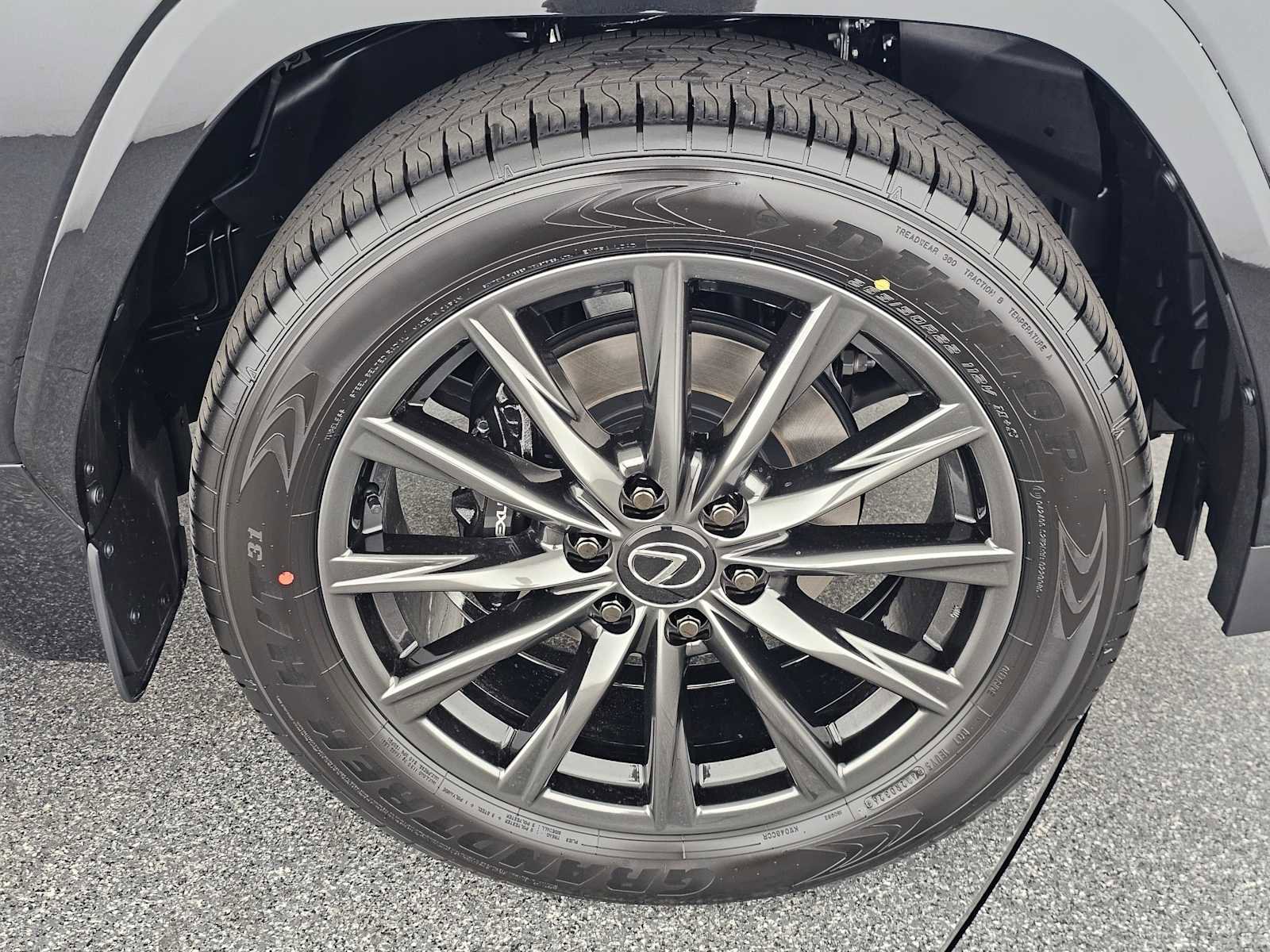 New 2026 Lexus LX 700h F Sport image 9