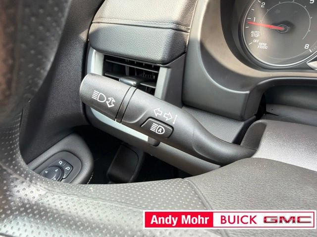Used 2024 GMC Terrain SLE FWD image 32