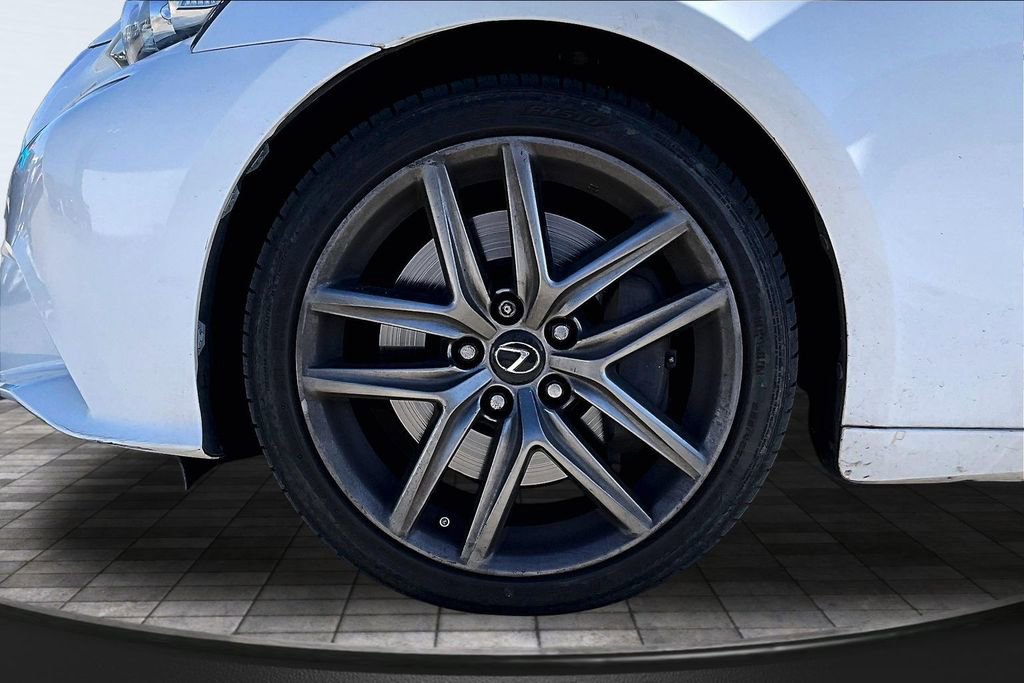 Used 2016 Lexus IS 200t RWD image 32