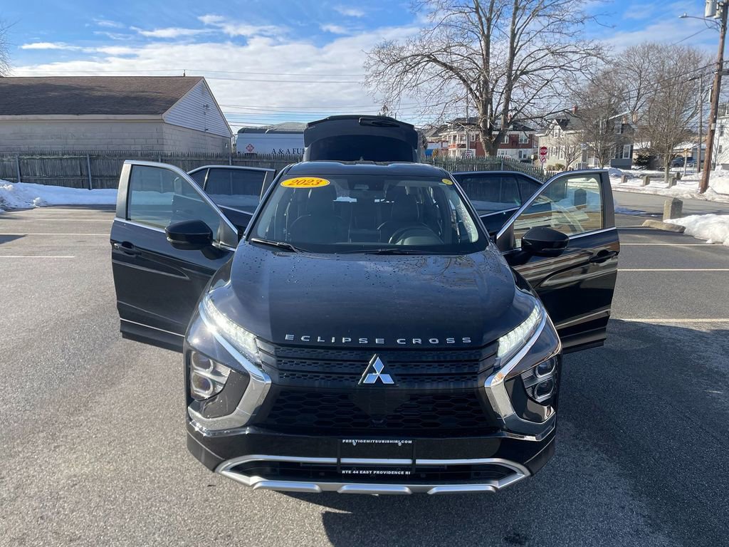 Used 2023 Mitsubishi Eclipse Cross SE image 29