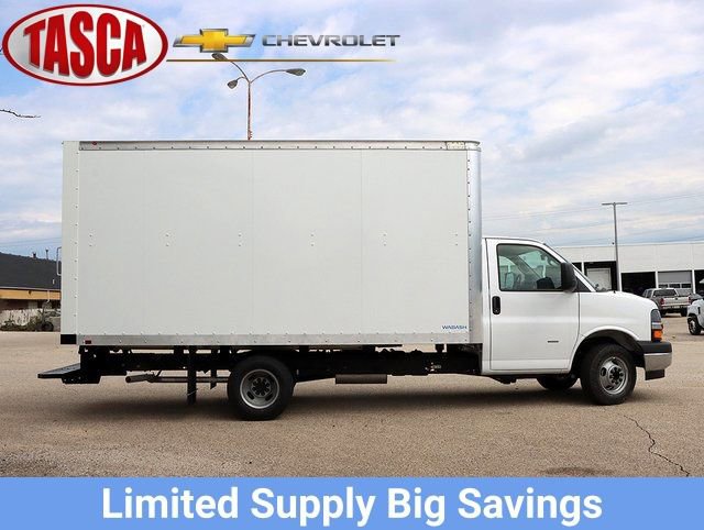 New 2025 Chevrolet Express 3500 w/ Power Convenience Package RWD image 7