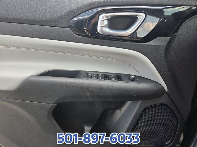 Used 2025 Jeep Compass Limited AWD/4WD image 24