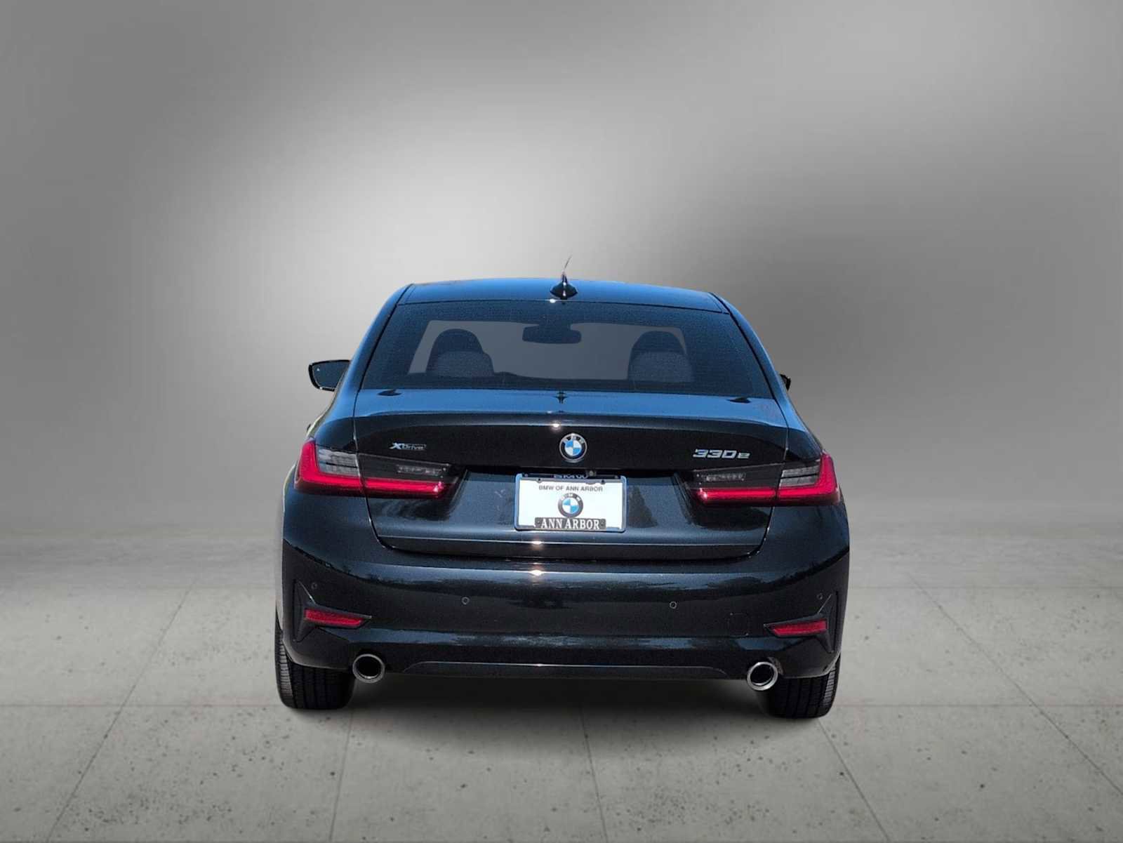 Used 2021 BMW 330e xDrive w/ Premium Package AWD/4WD image 7