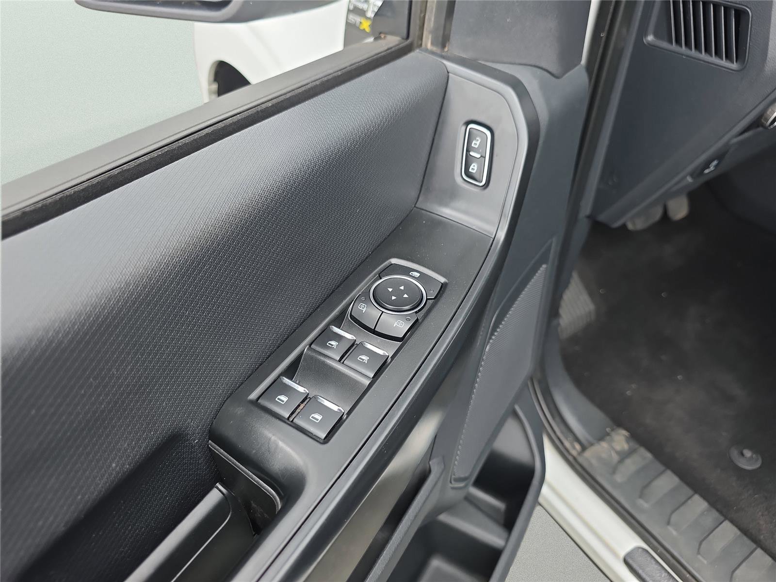 Used 2024 Ford F150 STX image 35