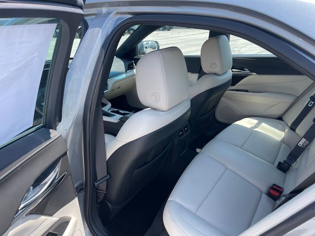 Certified 2023 Cadillac CT4 Premium Luxury AWD/4WD image 15