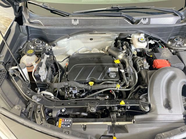Used 2023 Buick Encore GX Select w/ Sport Touring Package FWD image 16