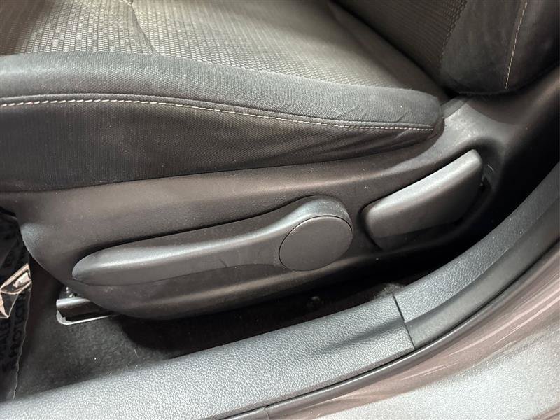 Used 2015 Nissan Sentra S FWD image 19