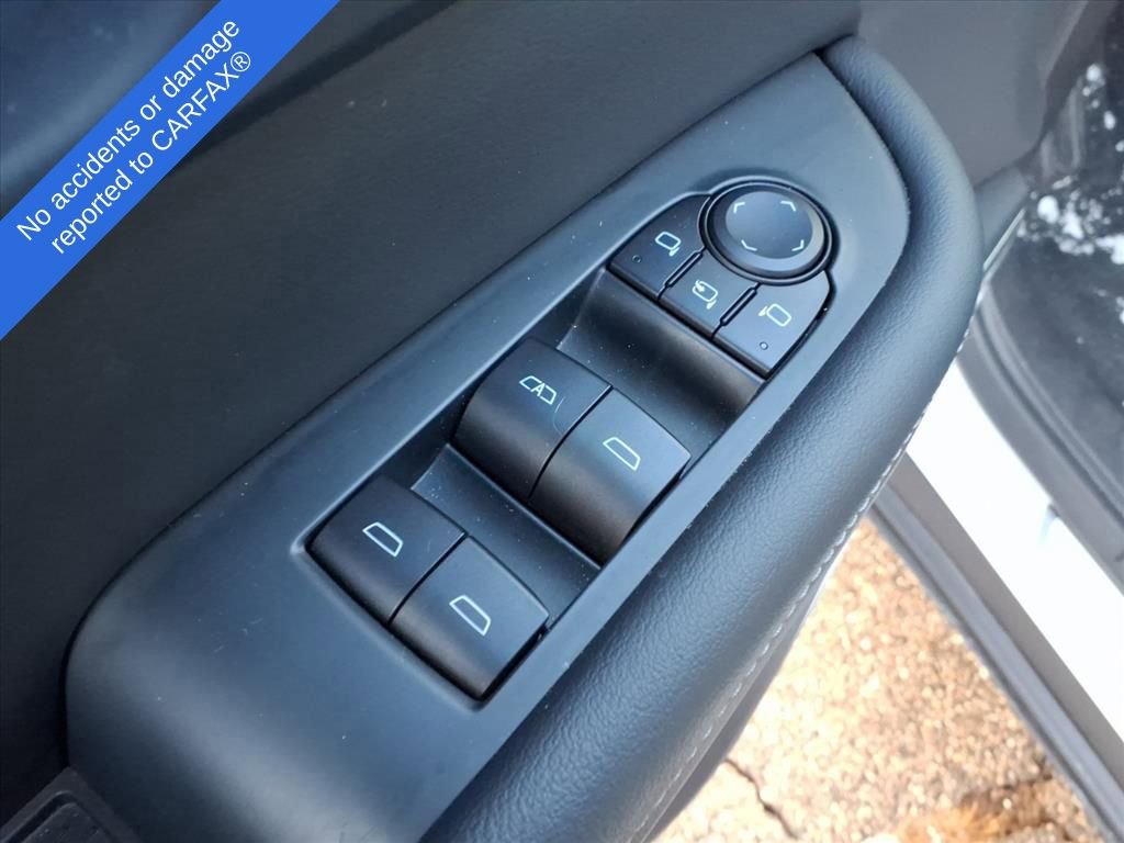 Used 2025 Buick Enclave Preferred image 14