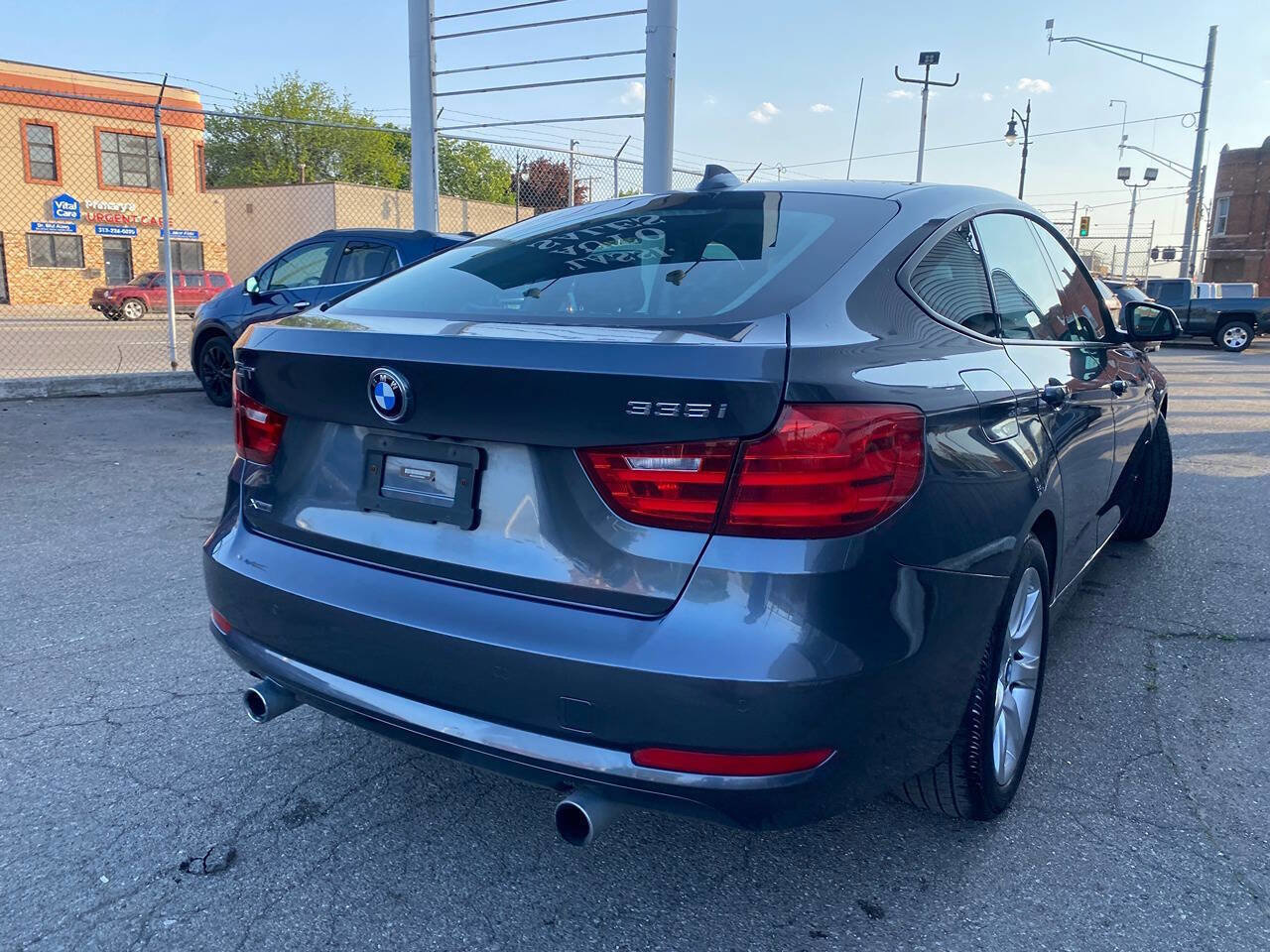 Used 2015 BMW 335i Gran Turismo xDrive image 6