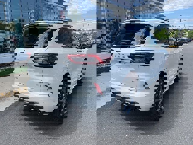 Used 2023 Ford Escape ST-Line Select w/ Tech Pack #2 image 8