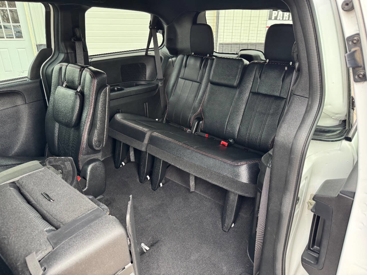 Used 2019 Dodge Grand Caravan GT FWD image 16