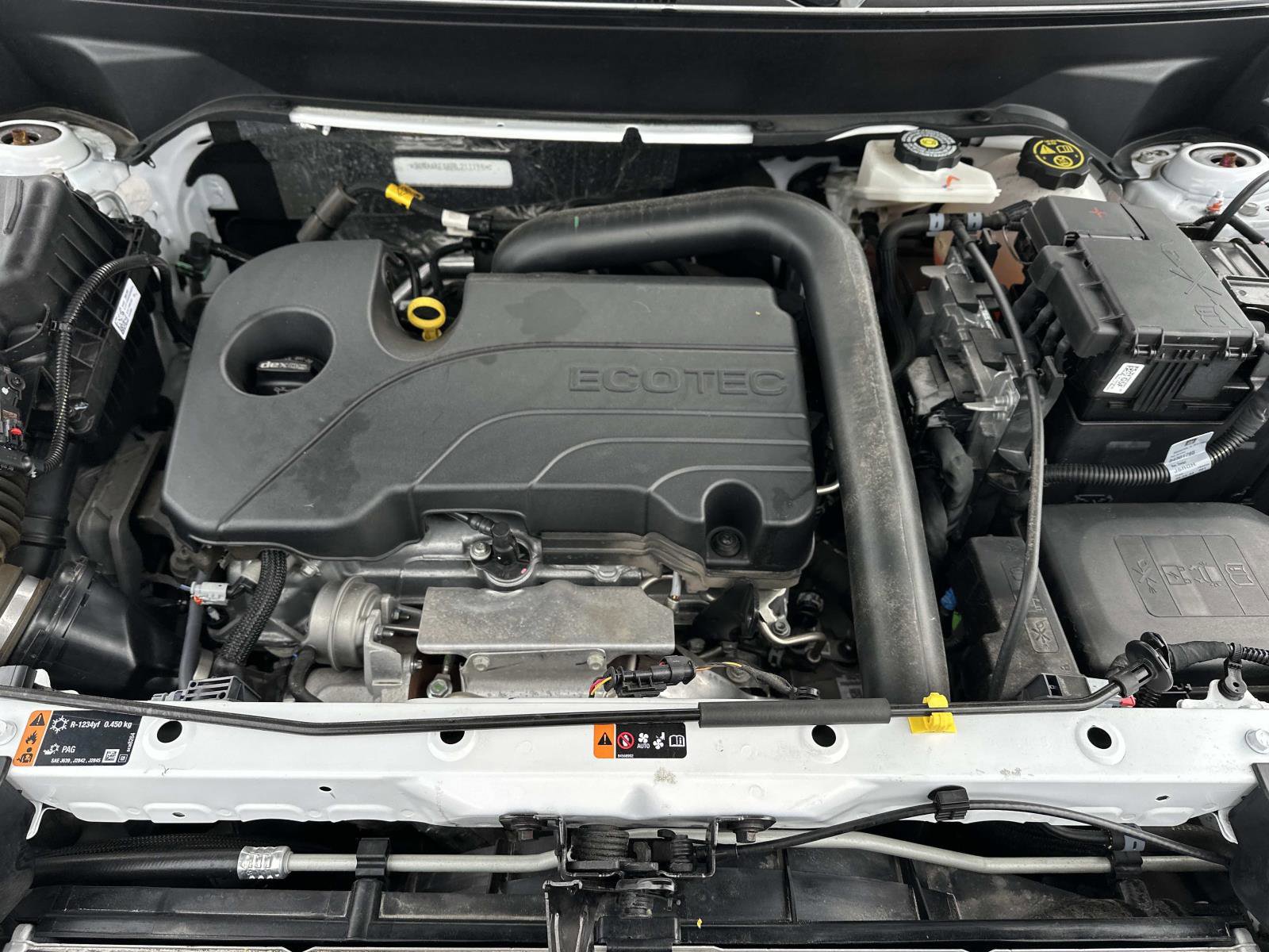 Certified 2024 Chevrolet Equinox LT w/ LPO, Floor Liner Package image 10