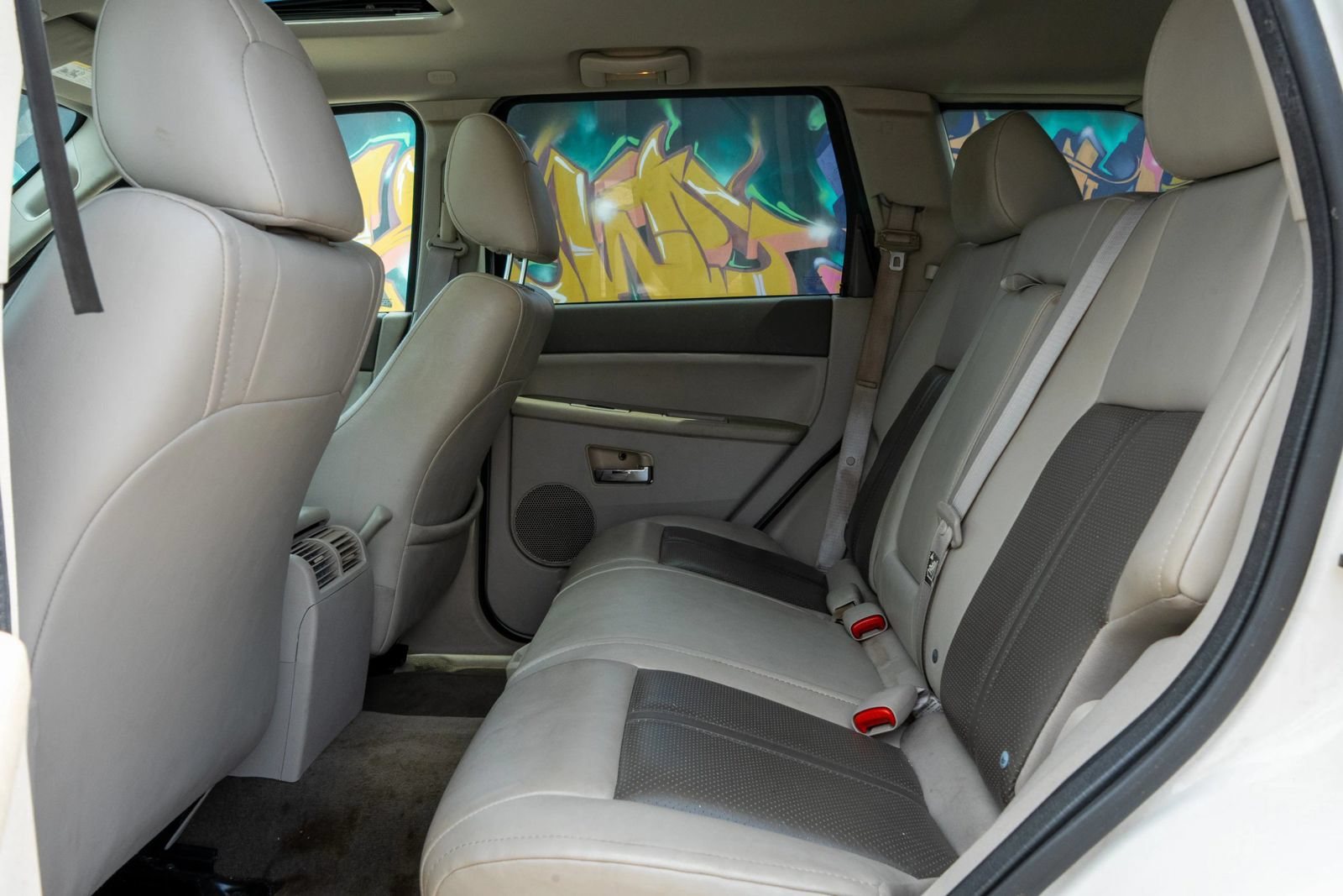 Used 2007 Jeep Grand Cherokee Limited RWD image 23