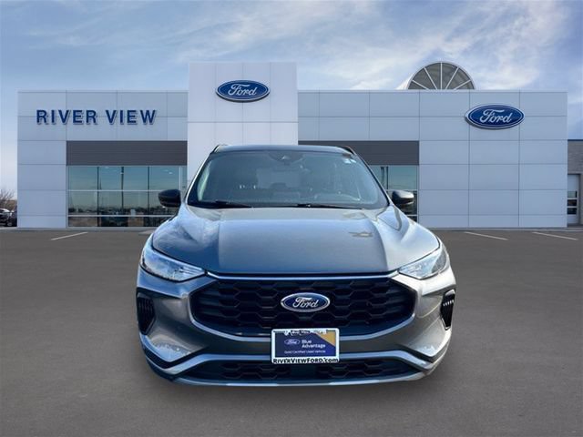 Certified 2023 Ford Escape ST-Line AWD/4WD image 2