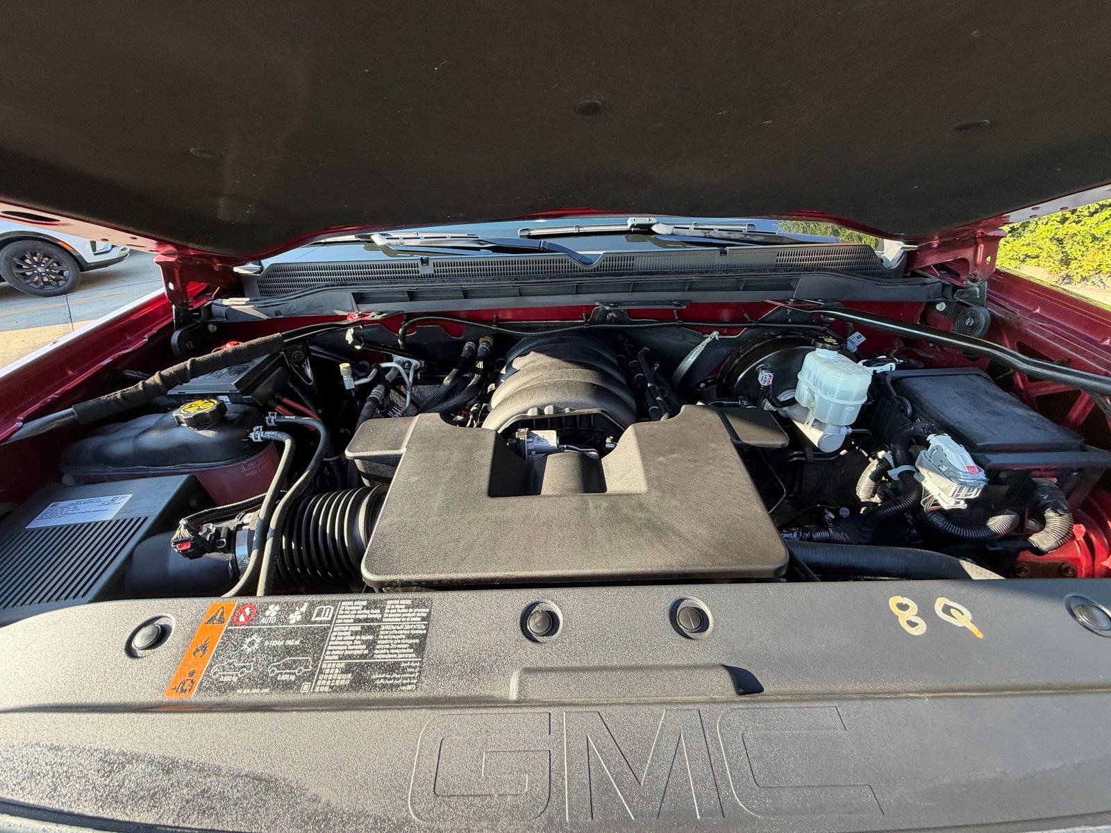 Used 2018 GMC Sierra 1500 SLE w/ SLE Value Package AWD/4WD image 28