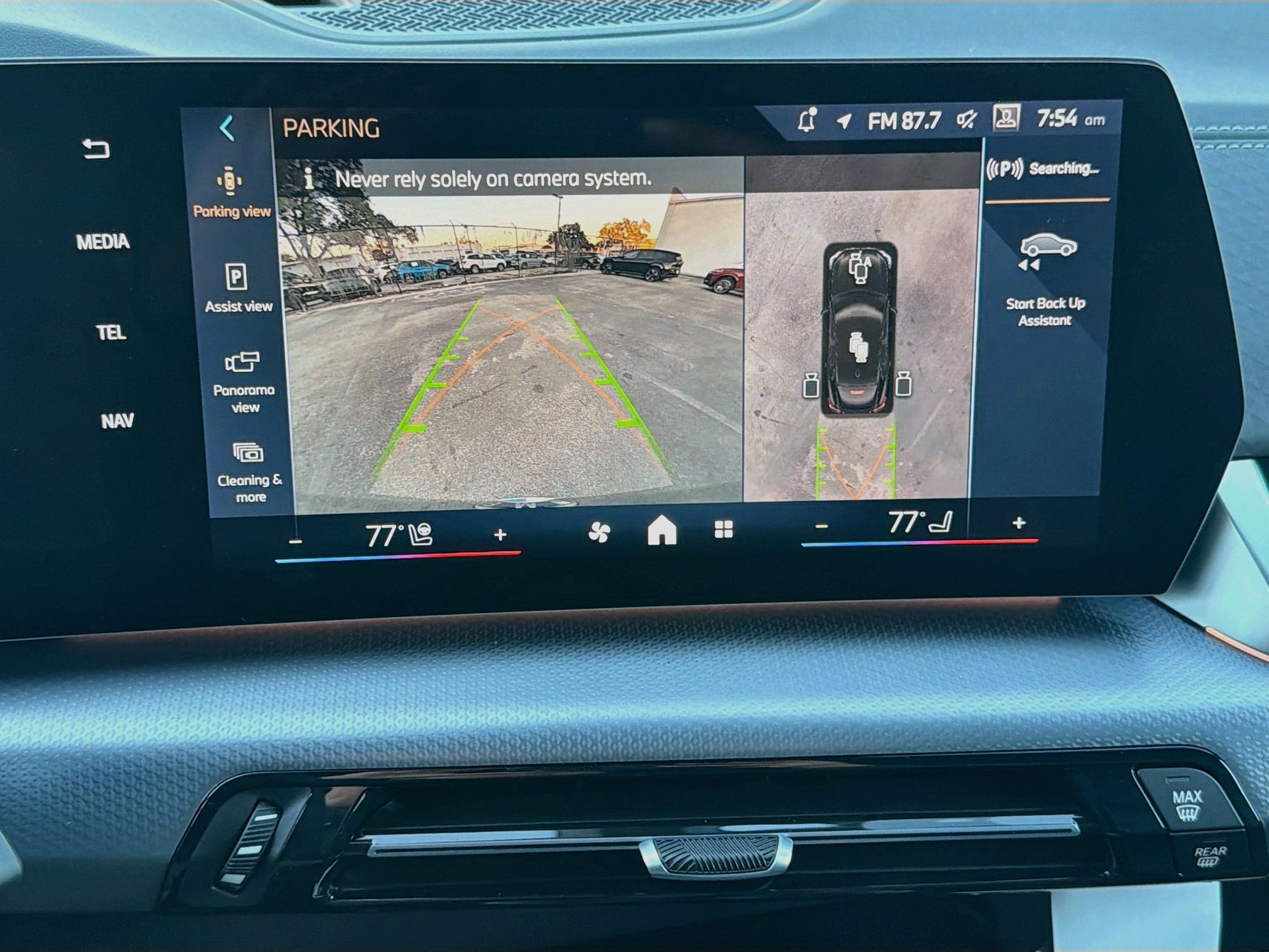 New 2027 BMW X2 xDrive28i w/ Technology Package AWD/4WD image 34