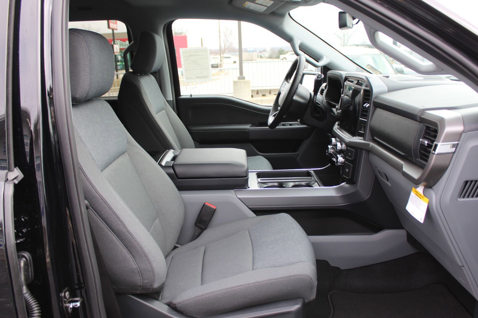 New 2025 Ford F150 XLT w/ Equipment Group 302A MID image 14