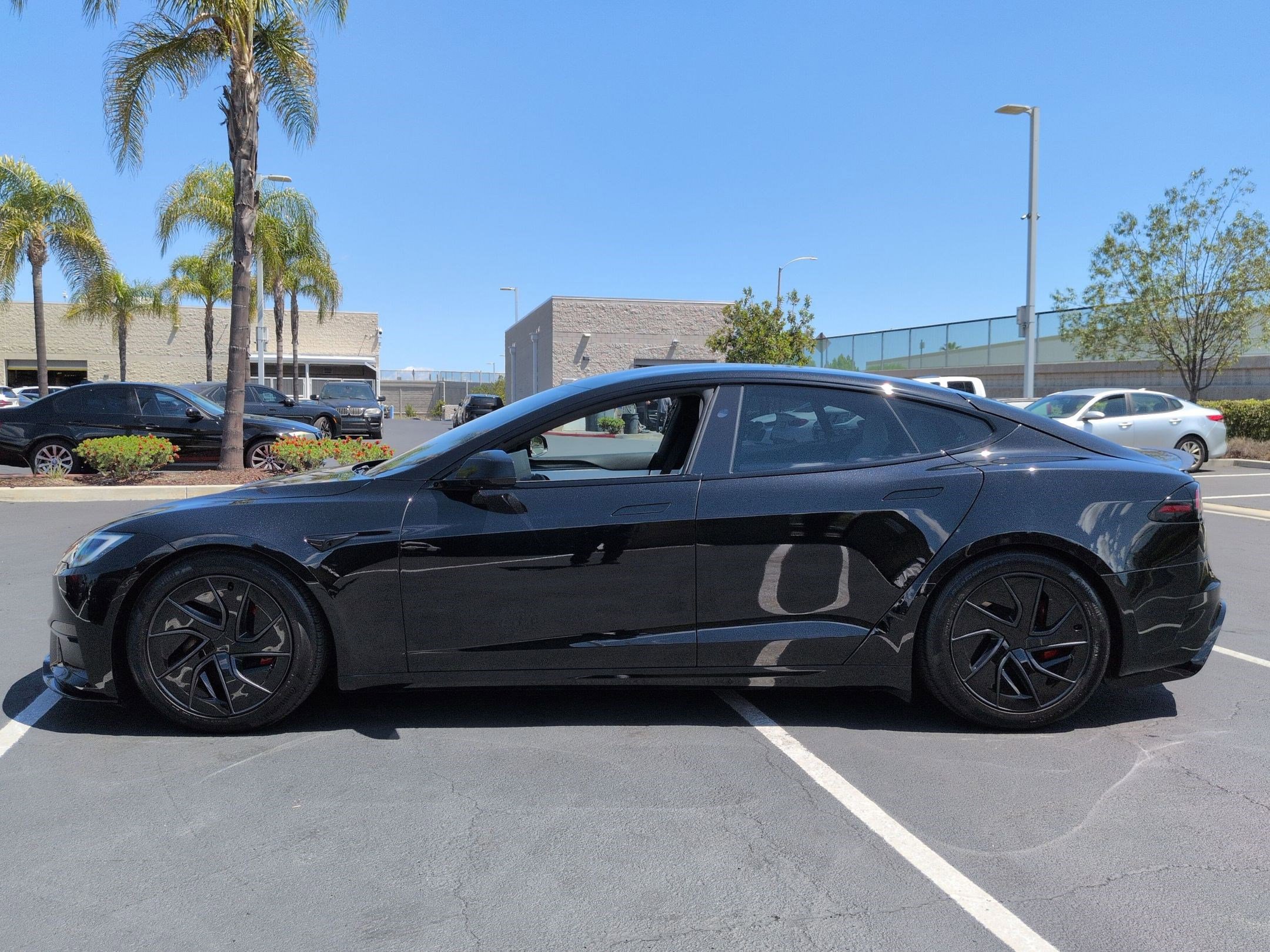 Used 2026 Tesla Model S Plaid image 7