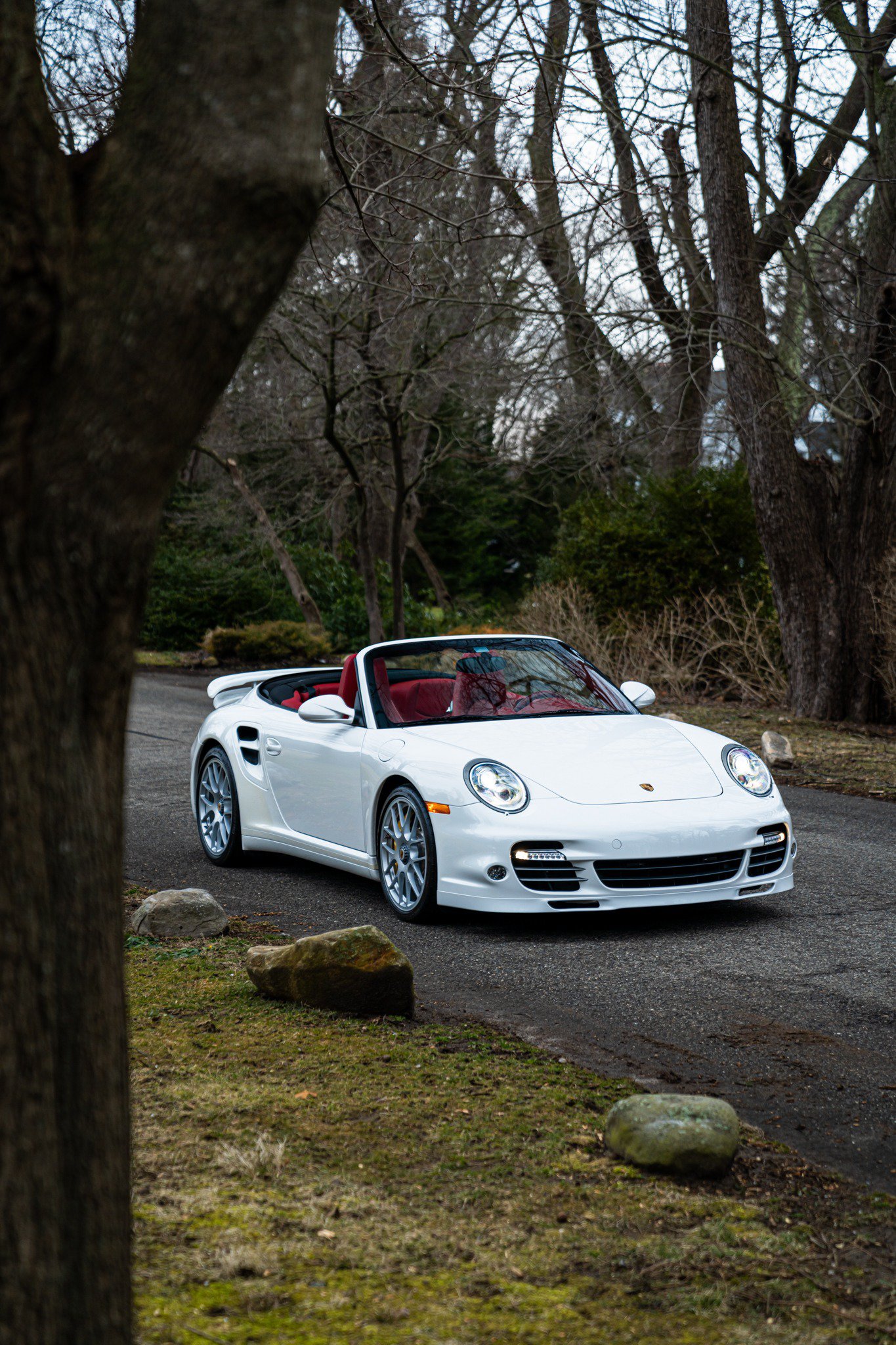 Used 2012 Porsche 911 Turbo S AWD/4WD image 2