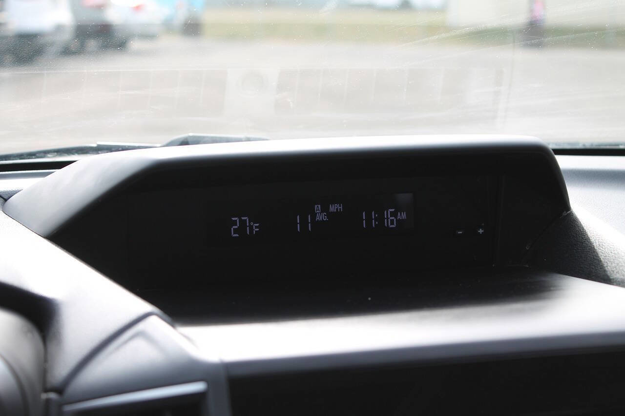 Used 2017 Subaru Impreza 2.0i Premium image 31