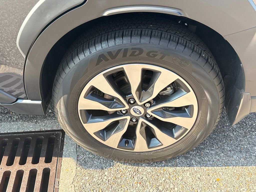 Used 2024 Subaru Outback Touring XT image 4