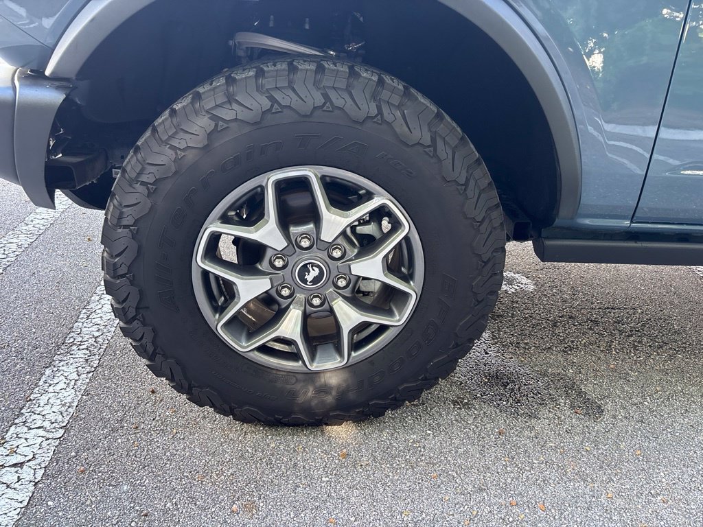 Used 2025 Ford Bronco Badlands AWD/4WD image 9