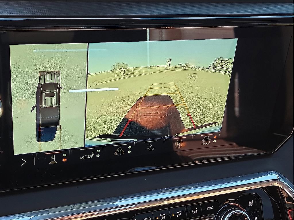 Used 2024 GMC Sierra 3500 Denali Ultimate image 28