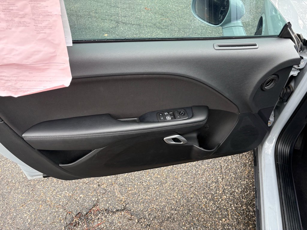 Used 2021 Dodge Challenger R/T w/ Blacktop Package image 9