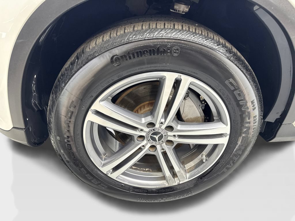 Used 2021 Mercedes-Benz GLC 300 4MATIC image 78