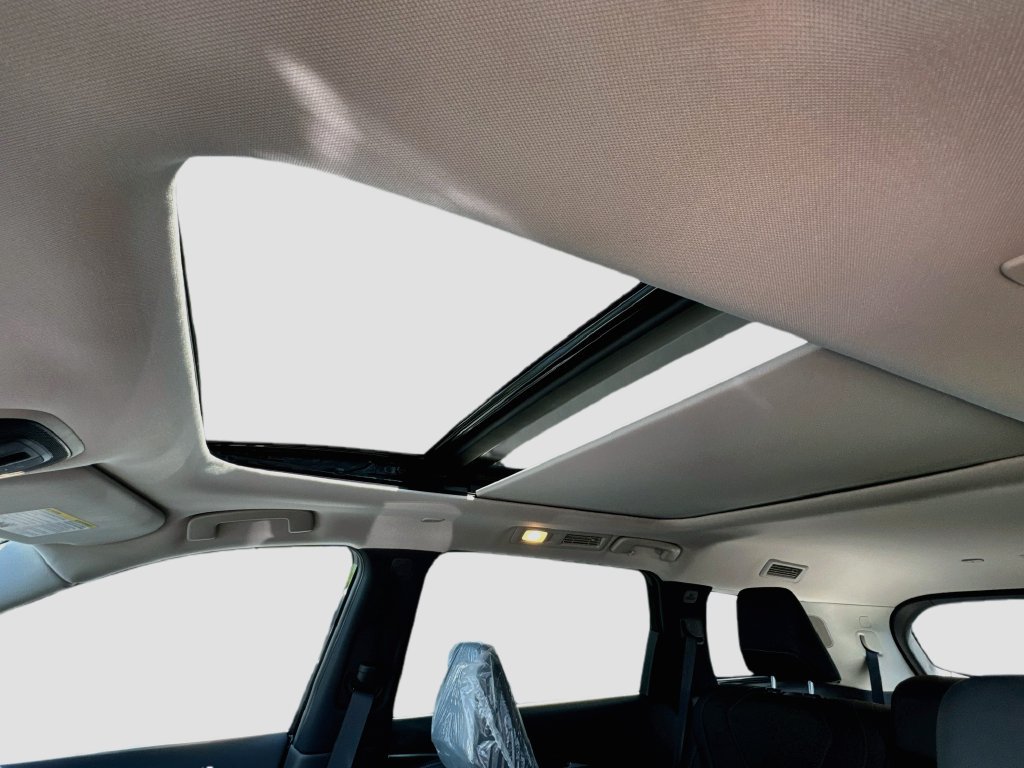New 2027 INFINITI QX60 Luxe FWD image 23
