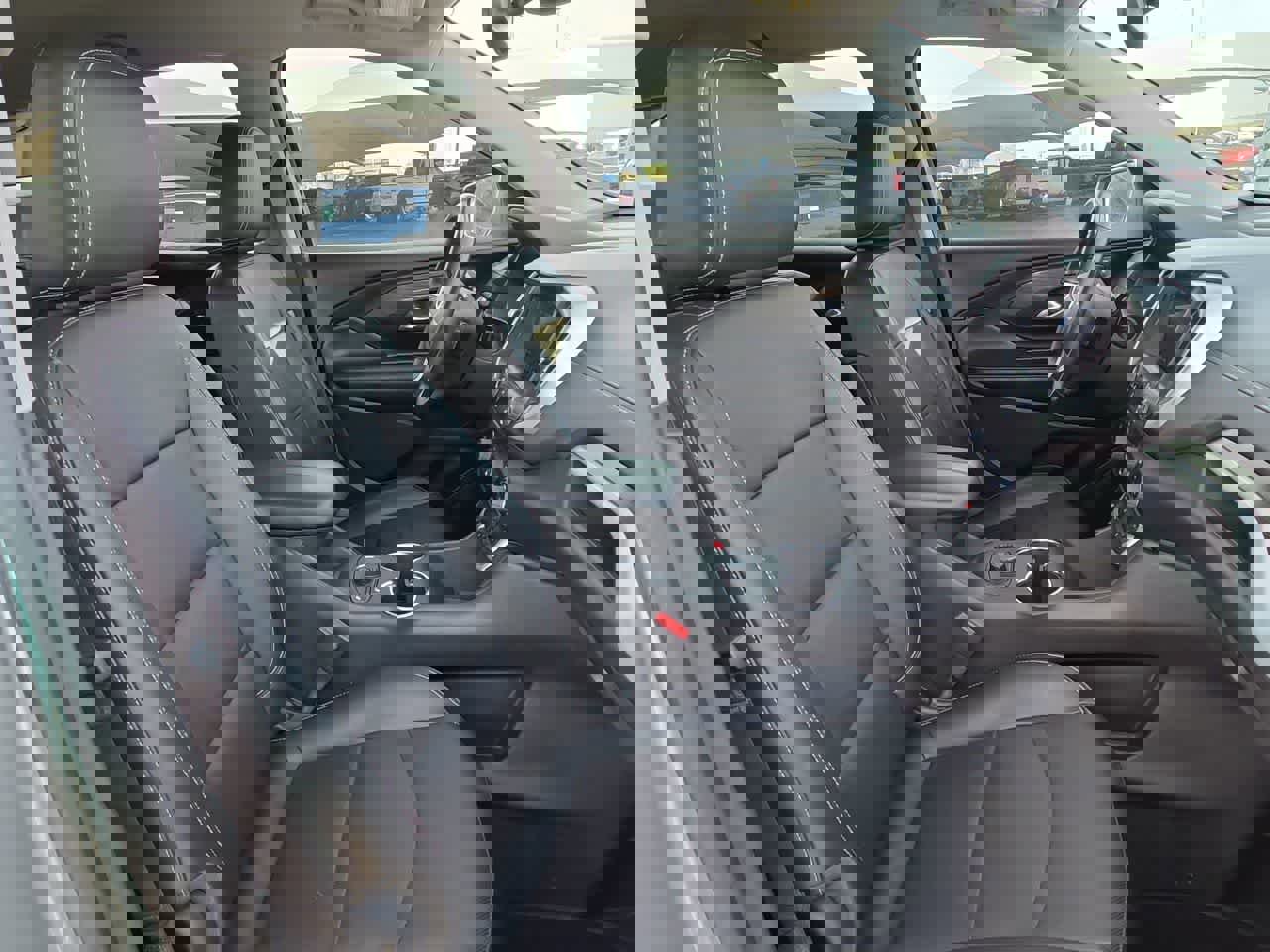 Used 2023 GMC Terrain SLT w/ Elevation Edition image 17