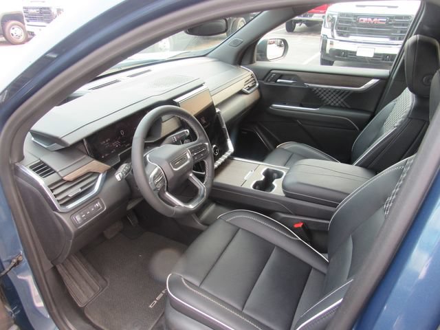 Certified 2025 GMC Acadia Denali w/ LPO, All-Weather Package AWD/4WD image 10