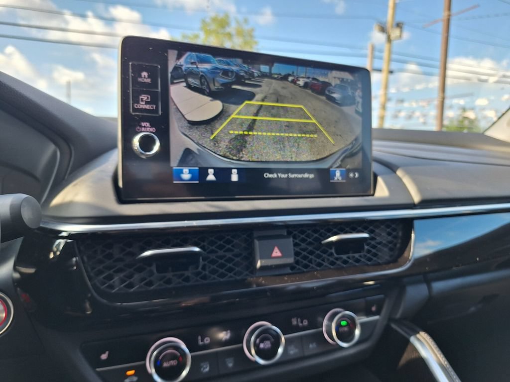 Certified 2025 Acura ADX AWD image 18
