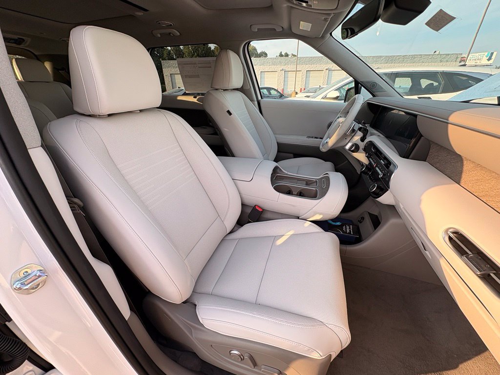 New 2027 Hyundai Palisade Limited FWD image 32