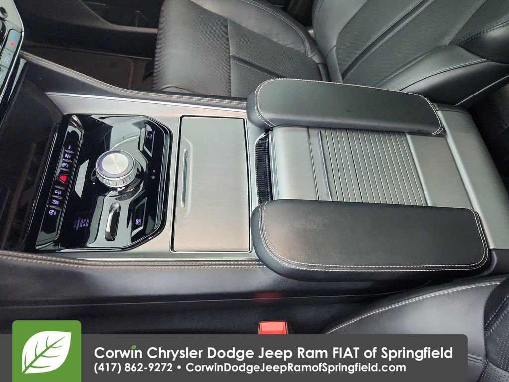 Used 2024 Jeep Wagoneer Series II image 30