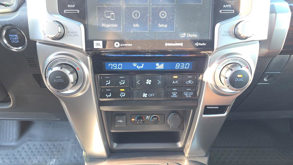 Used 2022 Toyota 4Runner Limited image 27