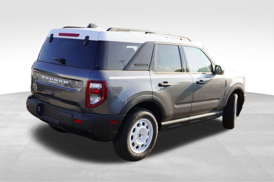 New 2025 Ford Bronco Sport Heritage w/ Convenience Package image 3