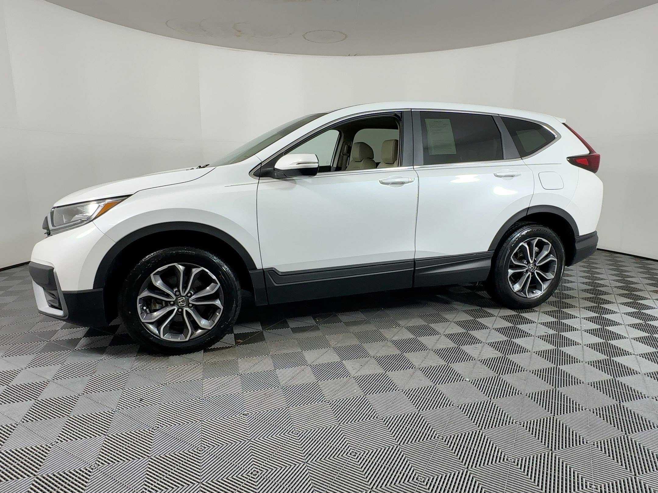Used 2022 Honda CR-V EX-L image 2