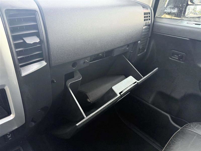 Used 2013 Nissan Titan PRO-4X image 30